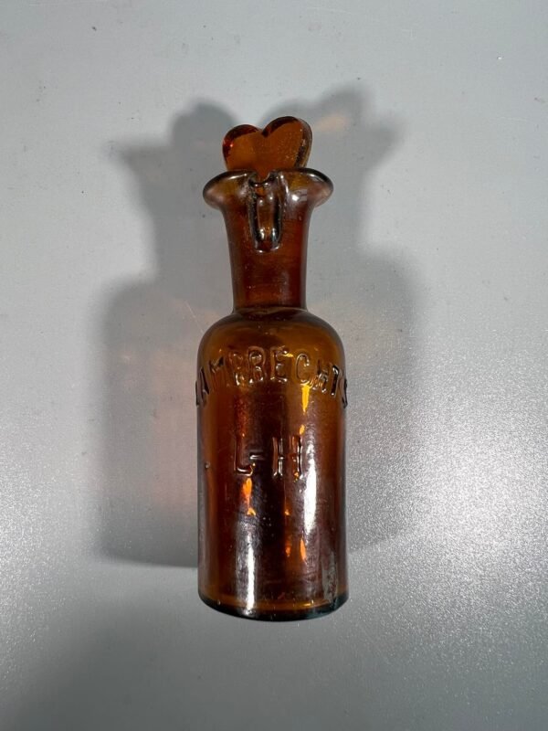 Buteliukas vaistinės, vaistų antikvarinis LAMPRECHT'S L-H. Kaina 28