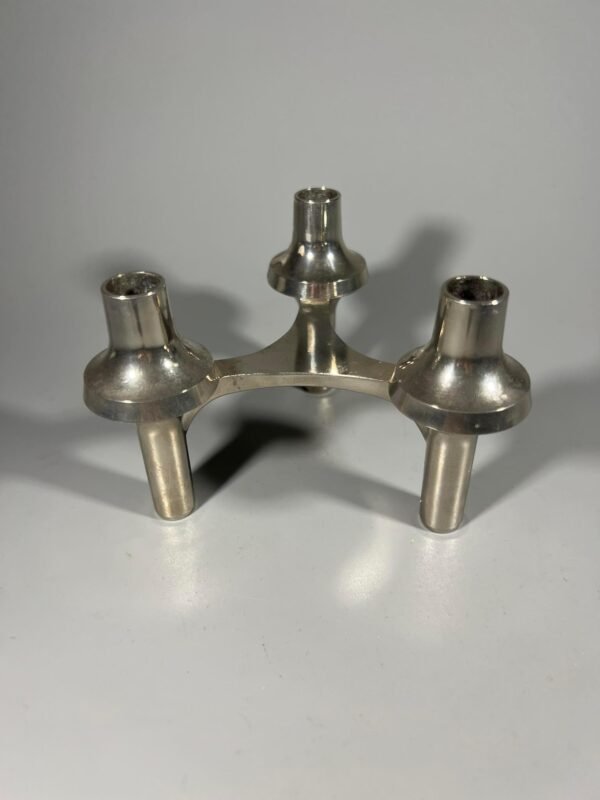 Žvakidė Nagel neįprasta. Gamintojas: BMF Nagel, Vokietija. Dizainas: Caesar Stoffi. Pagaminta 1970-aisiais Vokietijoje pagamino BMF Nagel. 1 vnt. Kaina 32