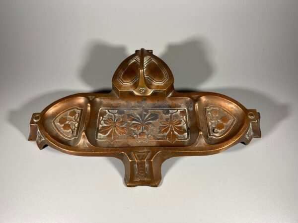 Rašaliniė Secesijos, Jugendstil, Art Nouveau laikotarpio ir stiliaus. Kaina 87