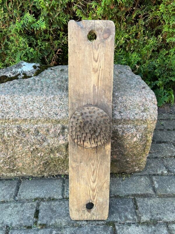 Linų šepetys, šukos - linų šukavimo įnagis, antikvarinis. Kaina 33