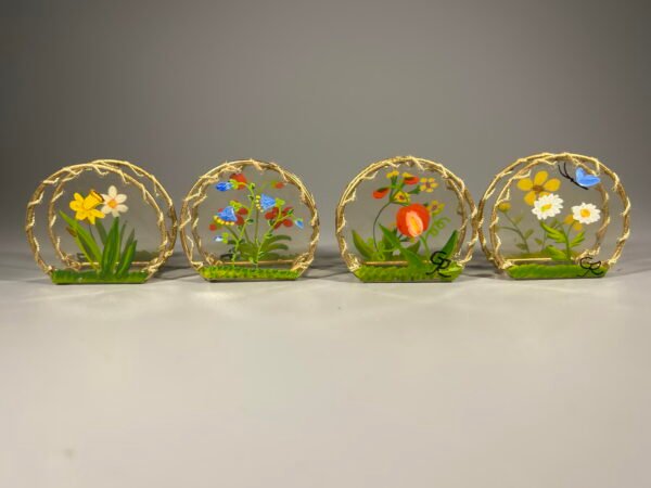 Servetėlių laikikliai servetėlėms, tapyti, autoriniai. 4 vnt. Kaina 16 už visus.