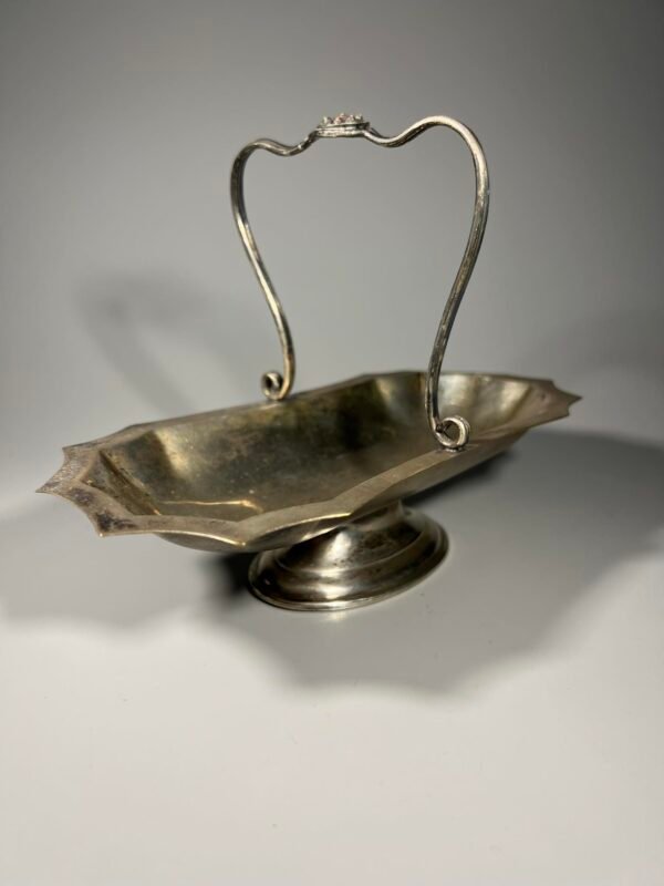 Indas su rankena sidabruotas, antikvarinis. Kaina 18