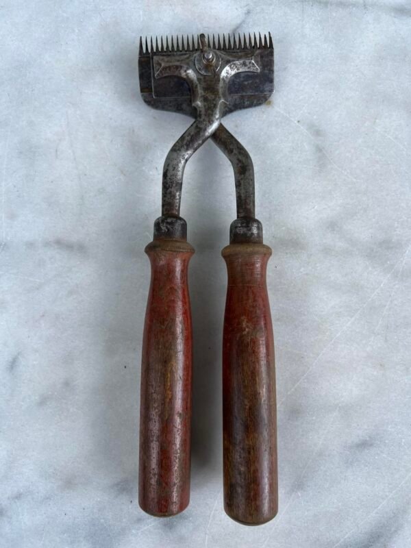 Žirklės Hauptner Schere avių kirpimui mechaninės, antikvarinės. Vokietija. Kaina 48