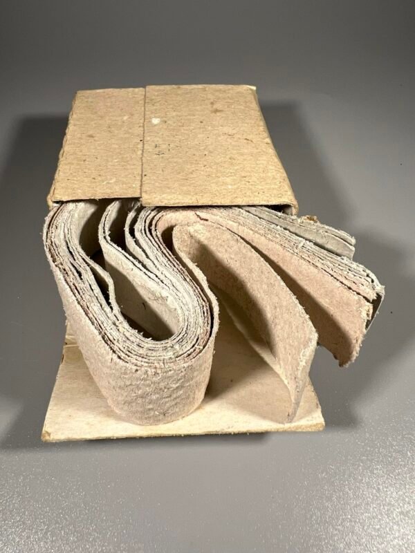 Knatai, dagčiai žibalinėms lempoms tarybiniai, sovietinių laikų su dėžute, nenaudoti. Kaina 23 už viską.