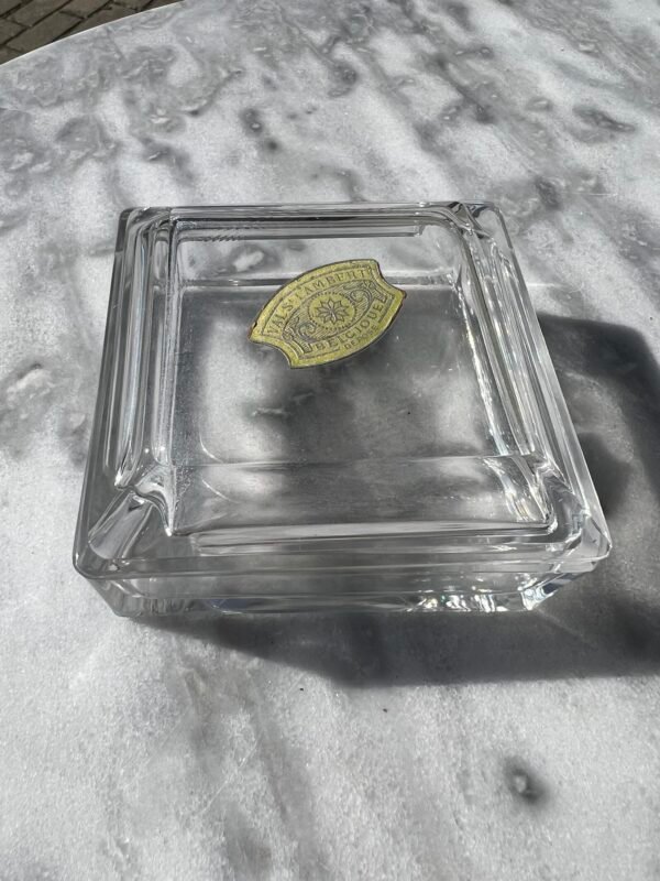 Dėžutė krištolinė, antikvarinė Val St Lambert. Belgija. Kaina 73