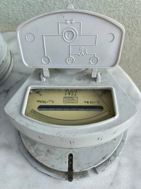 Prietaisas rodyklinis aktinometrinis galvanometras GDS 1W sovietinis, tarybinių laikų. 1962 m. Kaina 73