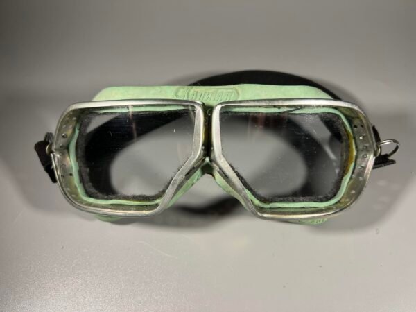 Akiniai nenaudoti tarybinių laikų, sovietiniai motociklininko ar pan. Kaina 28