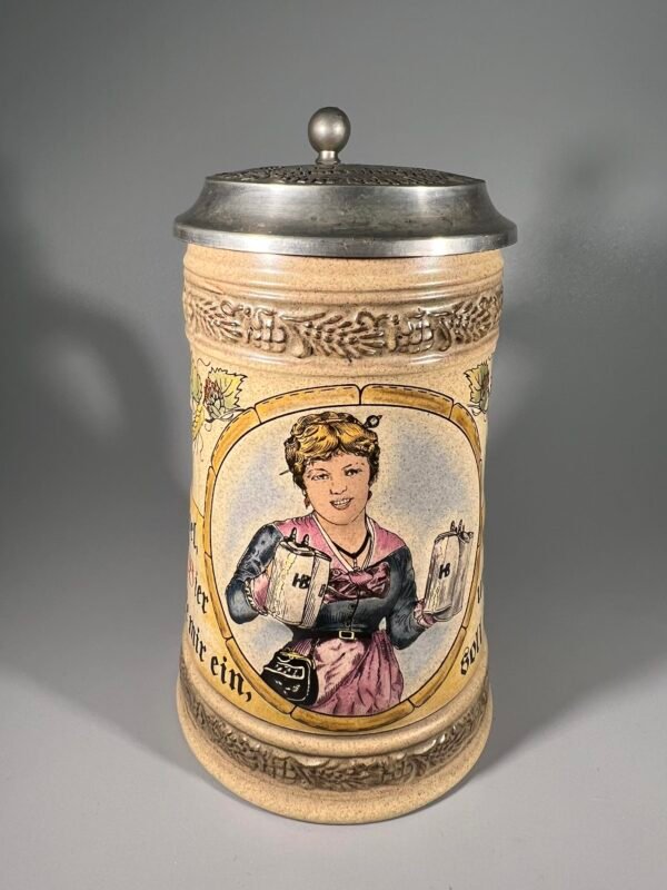 Bokalas keraminis, glazūruotas su alaviniu dangčiu, antikvarinio stiliaus. Vokietija. 0,5 l. Kaina 48