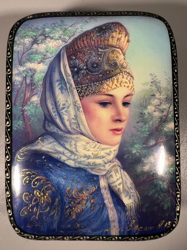Dėžutė tapyta, autorinė, Russian collection, Kaina 83