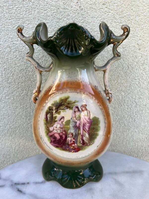 Vaza angliška antikvarinė, fajanso. Kaina 87