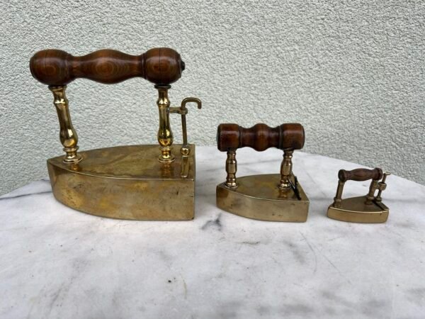 Lygintuvai, prosai žalvariniai, antikvariniai, 1867 m. LIKO 2 vnt. PARDUOTAS MAŽIAUSIAS. Kainos: 73, 53