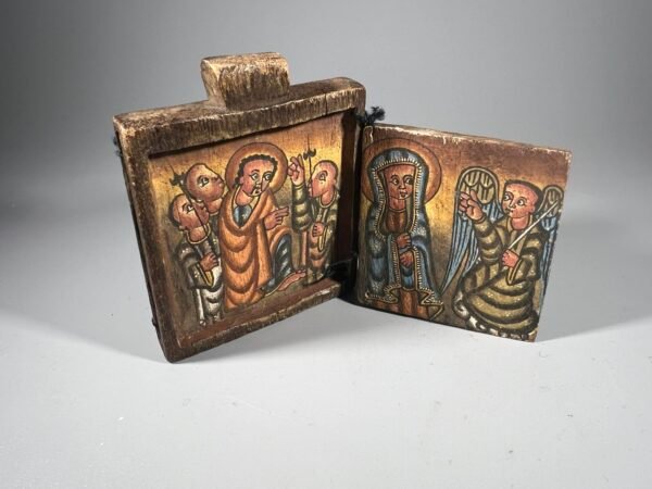 Ikona Etiopijos ortodoksų kelioninė, medinė, tapyta, su dvigubomis durelėmis, antikvarinė. Mediena, tempera, virvelės. Kaina 128
