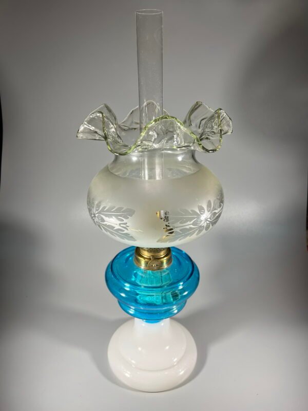 Žibalinė lempa, antikvarinė Lempereur & Bernard. Belgija. Kaina 188