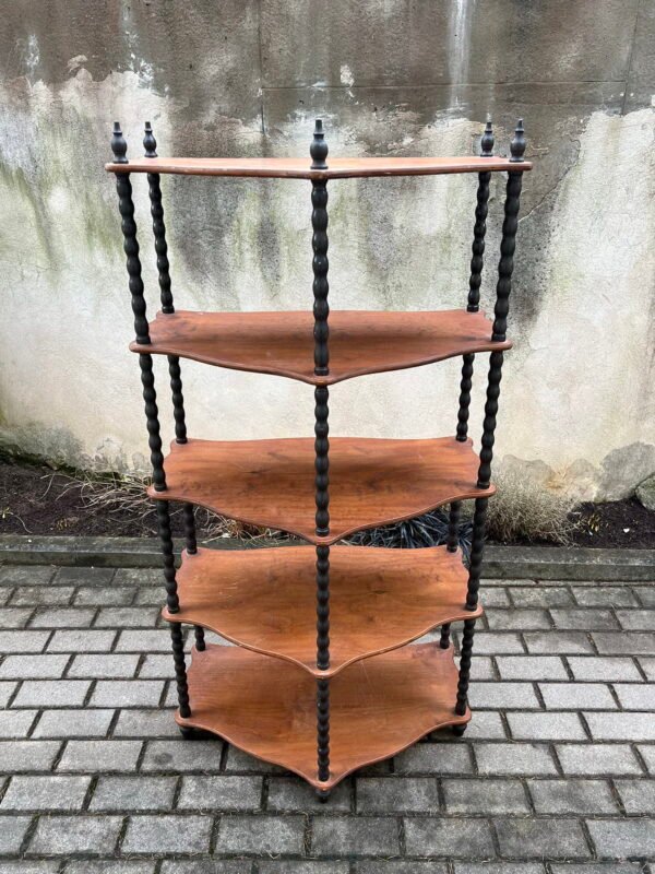 Etažerė medinė, antikvarinė. Tvirta ir lengva. Kaina 228