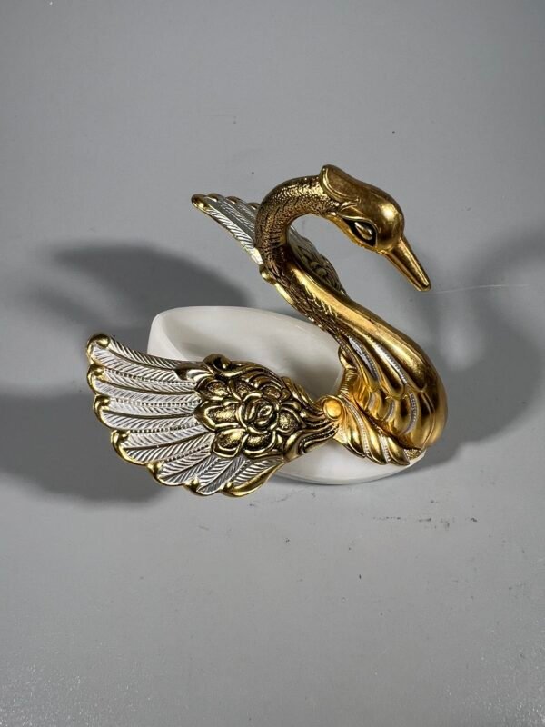 Indas, prieskoninė, druskinė Gulbė, antikvarinio stiliaus. Kaina 28