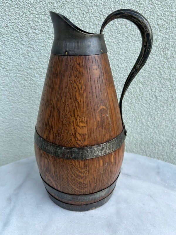 Ąsotis sidrui antikvarinis, medinis, kaustytas. Prancūzija. Kaina 73