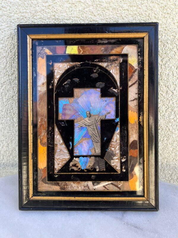 Kryžius pagamintas iš tikrų drugelių sparnų, antikvarinis, Art Deco stiliaus. Kaina 36