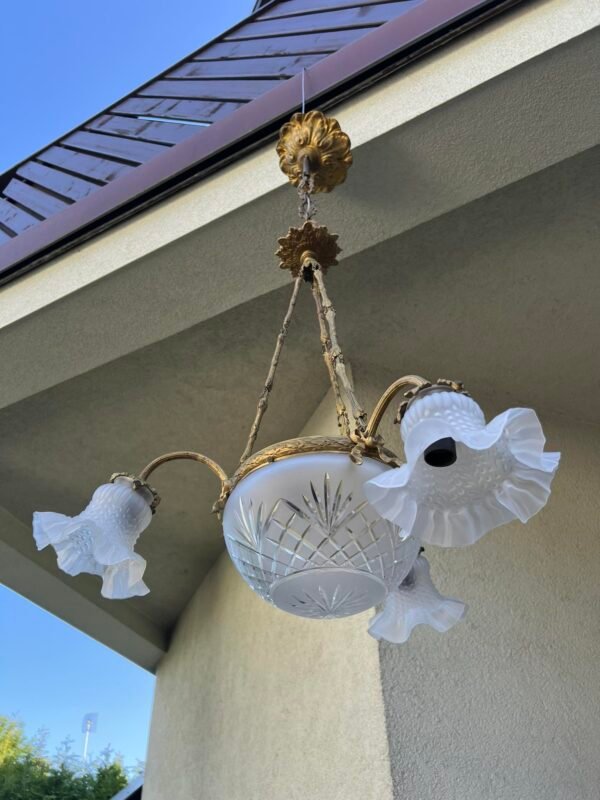 Šviestuvas antikvarinis, prancūziškas, Ampyro stiliaus. Kaina 238