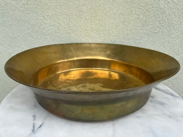 Dubuo, bliūdas žalvarinis, antikvarinis, didelis, tvirtas. Kaina 168