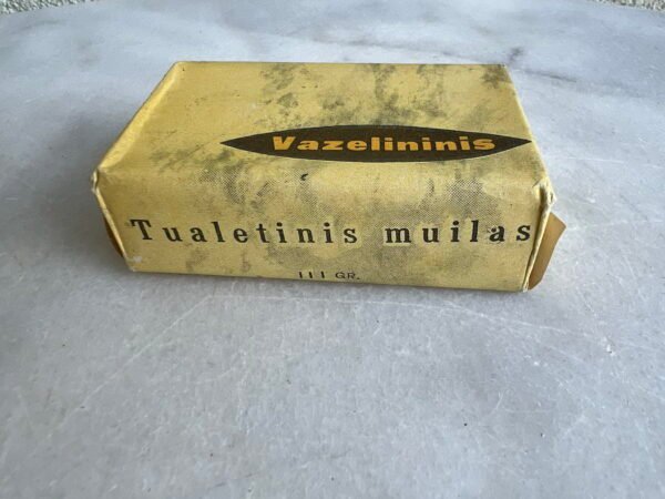 Muilas Vazelininis. Liet. TSR K-Tas Lietuvos muilas. Panevėžys. Gost 1968 m. Kaina 6