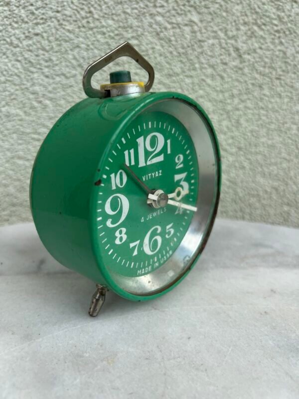 Laikrodis žadintuvas VITYAZ, pastatomas sovietinis, tarybinių laikų skirtas eksportui. Veikiantis. Kaina 18