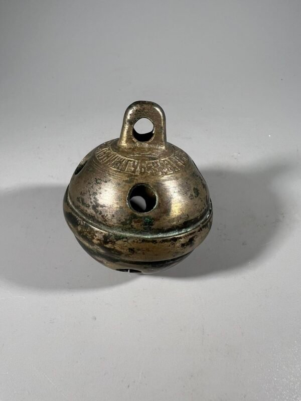 Varpelis, žvangulis, apvalus, pakabinamas, antikvarinis, carinės Rusijos imperijos laikų. Kaina 33