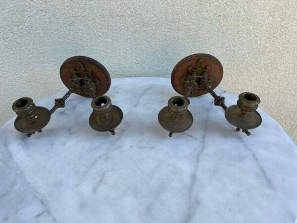 Žvakidės sieninės, pianino antikvarinės, bronzinės, porinės. Belgija. 2 vnt. Kaina 128 už abi
