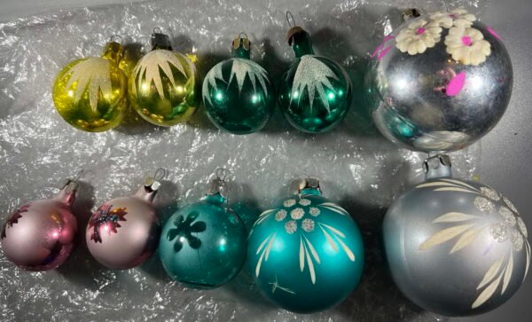 Eglutės žaisliukai Burbulai. Kaina po 2