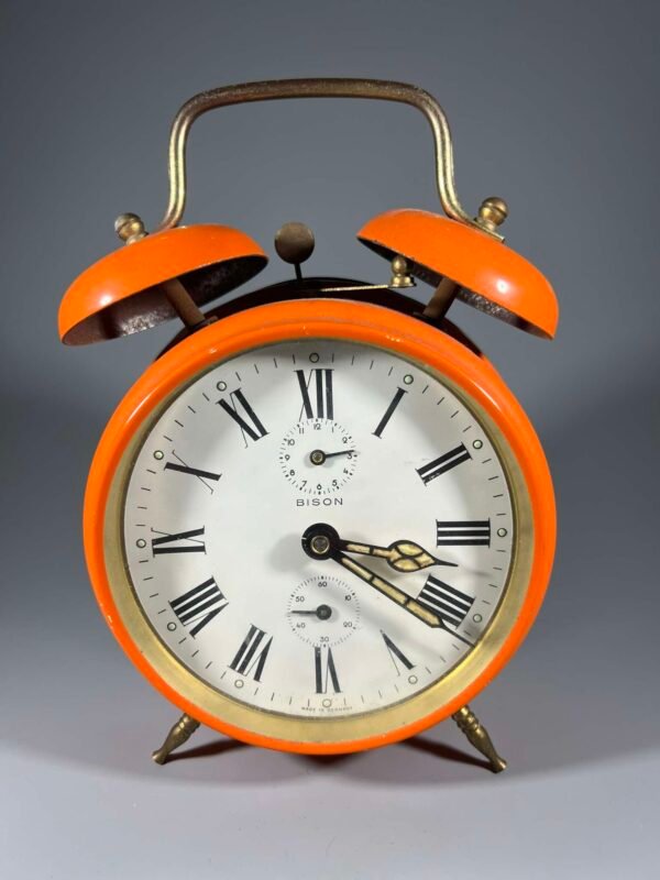 Laikrodis žadintuvas vokiškas, pastatomas, vintažinis Bison. Veikiantis. Kaina 38