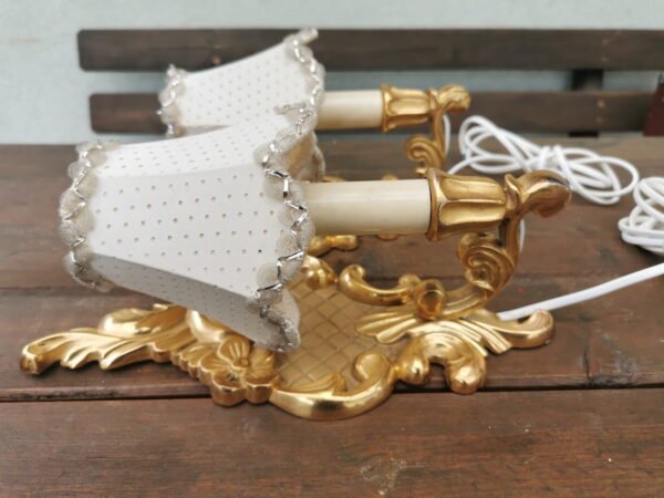 Šviestuvai bronziniai bra, antikvarinio stiliaus. 2 vnt. Kaina po 56