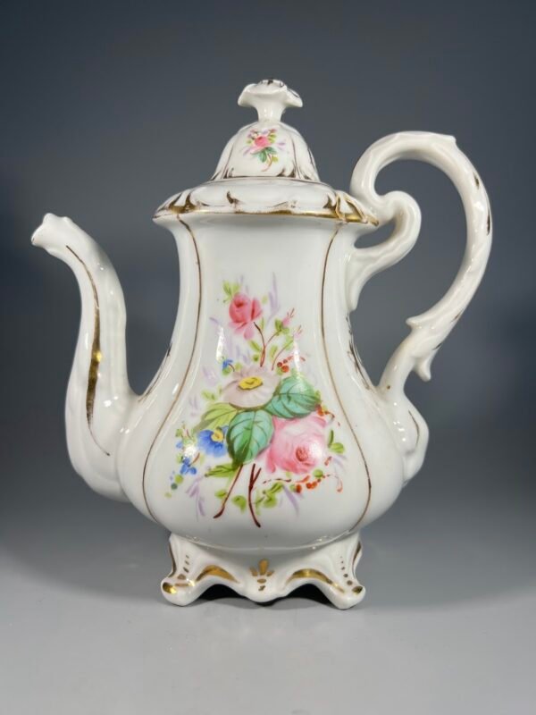 Arbatinukas porcelianinis, prancūziškas, senojo Paryžiaus porcelianas. XIX a. Kaina 23