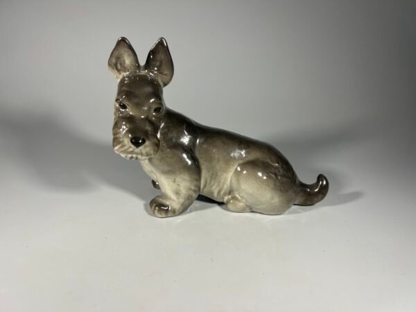 Statulėlė porcelianinė Škotų terjero, šunio, sovietinė, tarybinių laikų, Lomonosovo porceliano fabrikas, LFZ, 1970 - 1986 m. Kaina 33