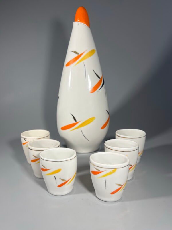 Porcelianinis, vintažinis likerio rinkinys, grafinas ir 6 taurelės, sovietinis, tarybinių laikų, Polonės meninės keramikos gamykloje (ZHK Połonne), 1954–1973 m. Kaina 28