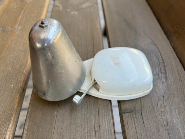 Durų skambutis vintažinis, vokiškas. Kaina 17