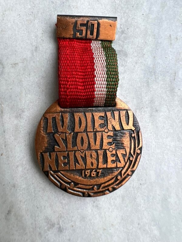 Medalis tarybinis, sovietinės Lietuvos laikų, LTSR 50 m., 1967 m. varinis. Kaina 23