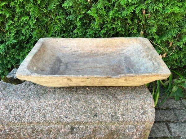 Gelda medinė, antikvarinė, storasienė. Kaina 53