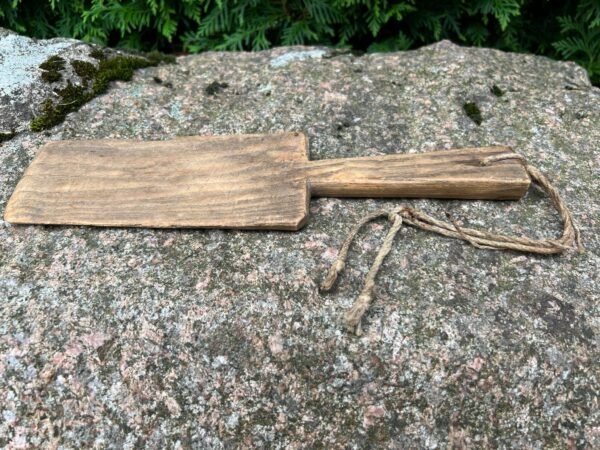 Liaudiškas įrankis, antikvarinis. Kaina 16