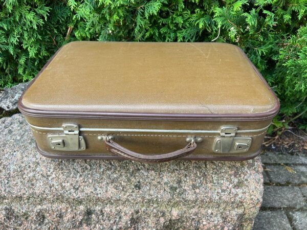 Lagaminas, čemodanas sovietinis, tarybinių laikų, vintažinis, apie 1970 m. Kaina 38