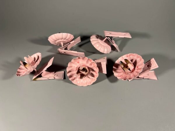 Žvakučių laikikliai rožiniai vintažiniai kalėdinėms žvakutėms. 5 vnt. Kaina 13