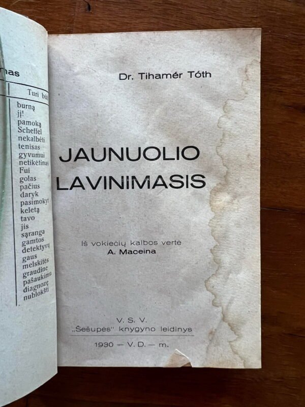 Knyga Jaunuolio lavinimas. Vertė A. Maceina. 1930 m. Kaina 18