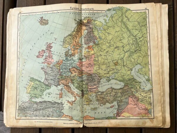 Knyga Atlasas. Vokietija. 1930 m. Kaina 18