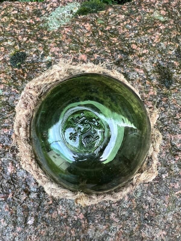 Plūduras, bujus su žymėjimu  + P.C.F +, jūrinis, žvejybinis, stiklinis, žalios spalvos. Kaina 43