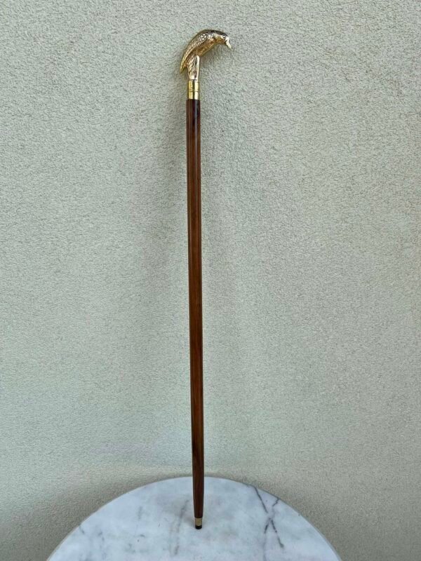 Lazdelė, lazda Paukštis medinė, bronzine rankena. Tvirta. Ilgis 96 cm. Kaina 78