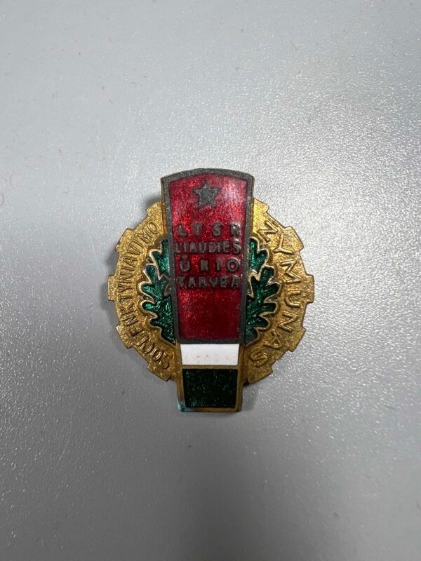 Ženklelis LTSR soc. lenktyniavimo žymūnas sovietinis, tarybinių laikų. Kaina 8