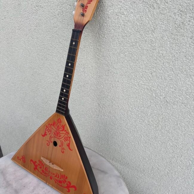 Balalaika-tarybine-sovietiniu-laiku-198820m.202.jpg