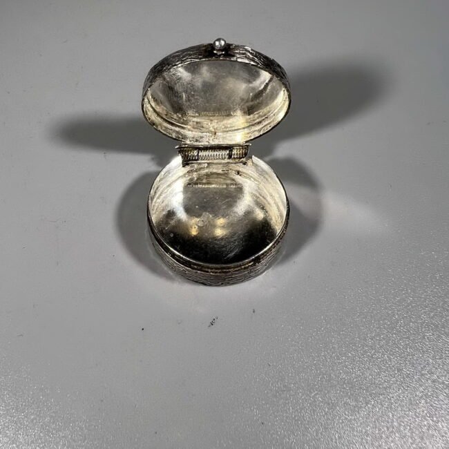 Dezute-sidabrine-apvali20925-ptabos202.jpg Dezute-sidabrine-apvali20925-ptabos202.jpg