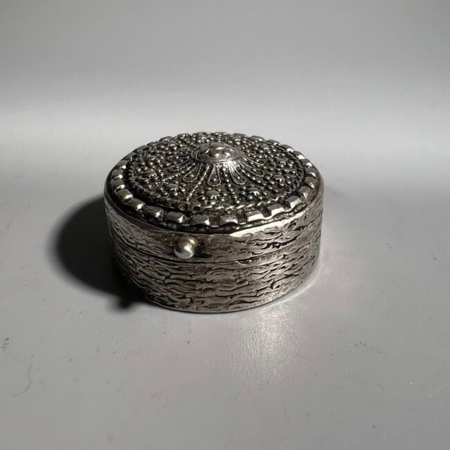 Dezute-sidabrine-apvali20925-ptabos203.jpg Dezute-sidabrine-apvali20925-ptabos203.jpg