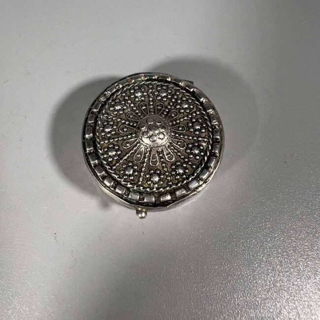 Dezute-sidabrine-apvali20925-ptabos204.jpg Dezute-sidabrine-apvali20925-ptabos204.jpg