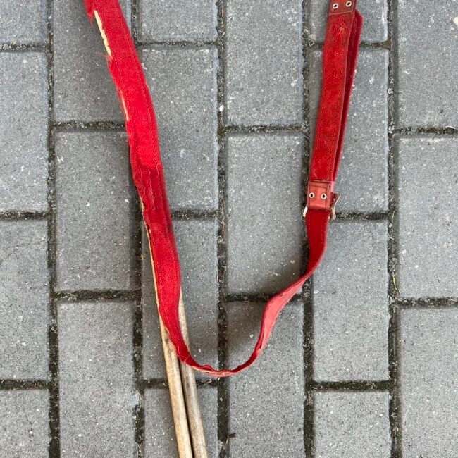Dirzas-bugnui-su-lazdelemis-sovietinis-tarybiniu-laiku203.jpg