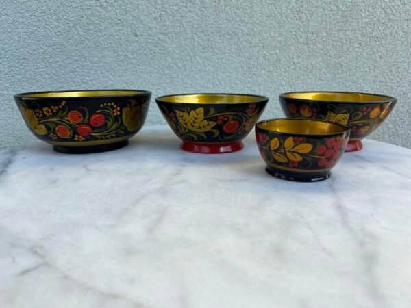 Dubenėlis, medinis indas, indai tapyti, lakuoti, rusiški Chochloma, Khokhloma, sovietiniai, tarybinių laikų, 1985 m. 4 vnt. Kainos: 13, 23, 23, 33